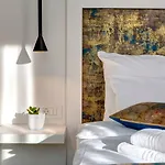 Diamond Rain Boutique Hotel 4*