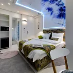 Diamond Rain Boutique Hotel