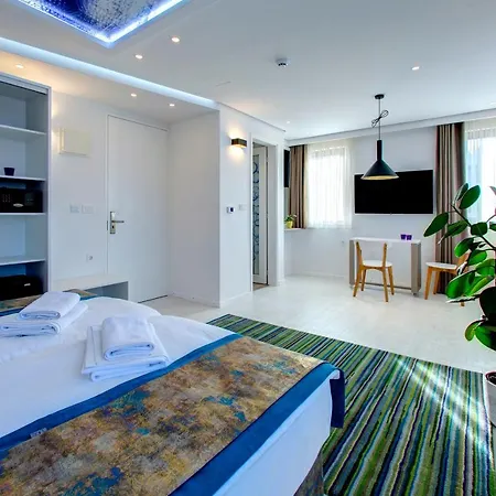 Diamond Rain Boutique 4* Szarajevó