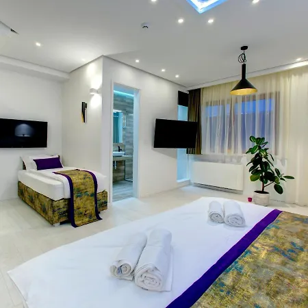 Diamond Rain Boutique Hotel 4*