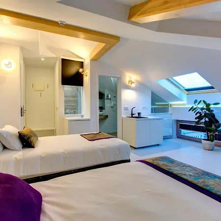 Diamond Rain Boutique Szálloda 4*