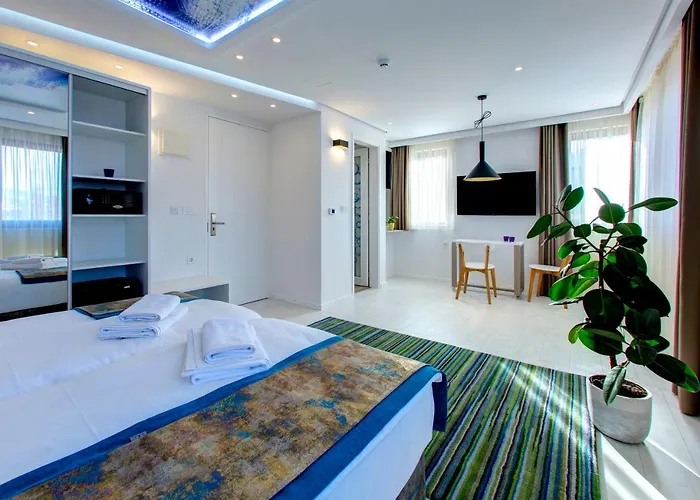 Diamond Rain Boutique 4* 塞拉耶佛