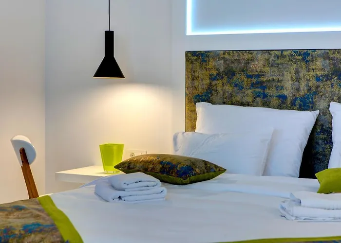 Diamond Rain Boutique